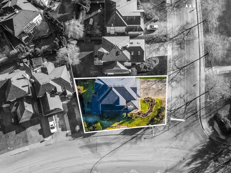 8510 212 STREET - photo 3 of 40