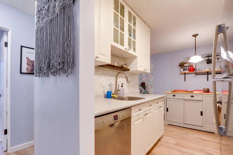 314 170 E 3RD STREET - photo 3 of 18