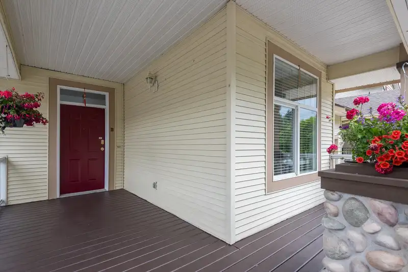 19777 BRIGHTON PLACE - photo 4 of 39
