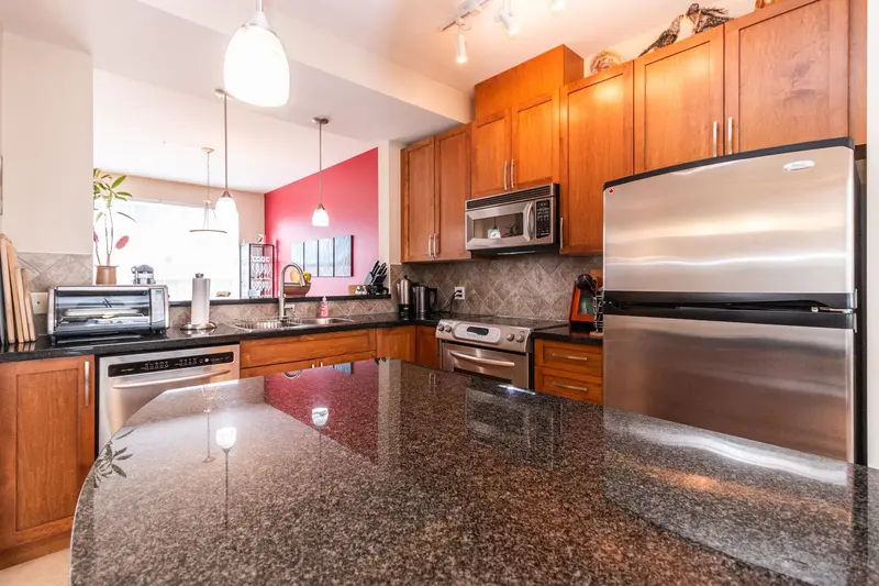 36 40632 GOVERNMENT ROAD - photo 4 of 25