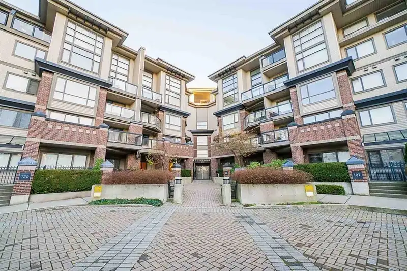 #236 10838 CITY PARKWAY - photo 1 of 6