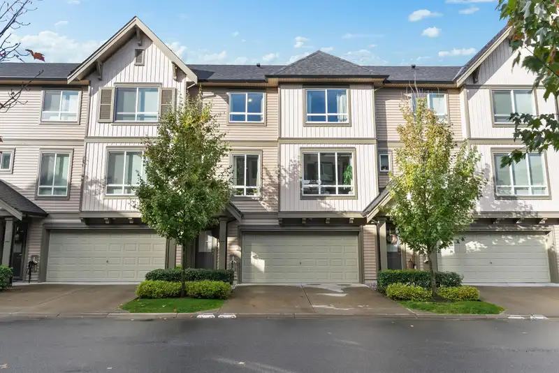 181 30930 WESTRIDGE PLACE - photo 2 of 40
