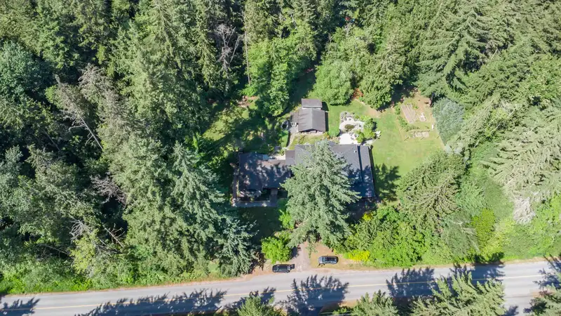 27671 112TH AVENUE - photo 2 of 40