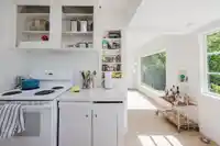 915 MARINE DRIVE - thumbnail 10
