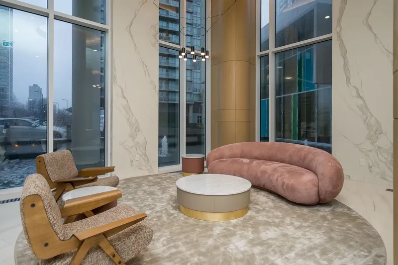 4106 9887 WHALLEY BOULEVARD - photo 1 of 22