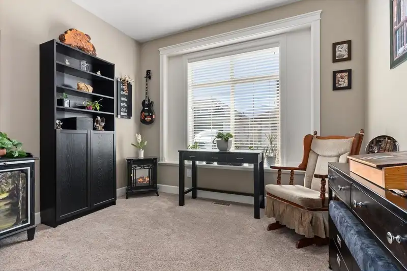 5 45900 SOUTH SUMAS ROAD - photo 4 of 40