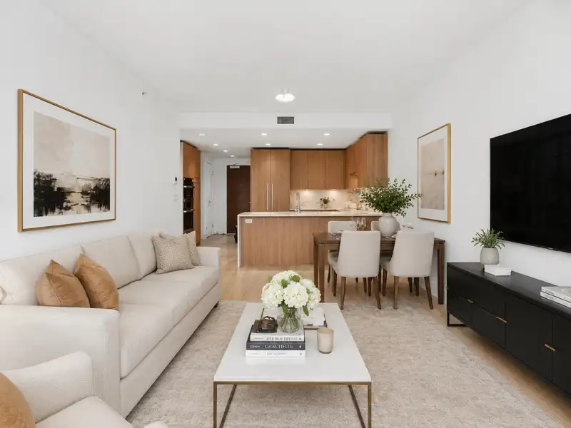604 2780 VALLEY CENTRE AVENUE - photo 1 of 33