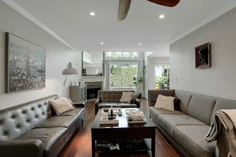 52 8111 160 STREET - photo 4 of 39