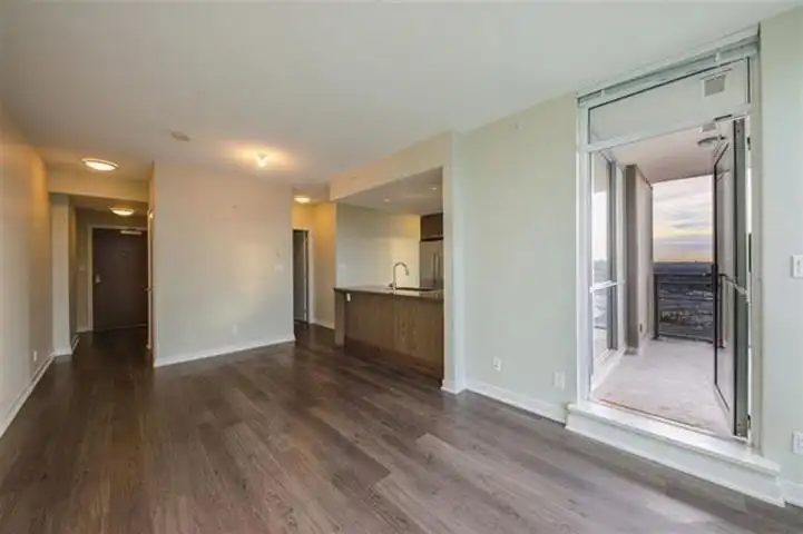 2607 2975 ATLANTIC AVENUE - photo 3 of 20