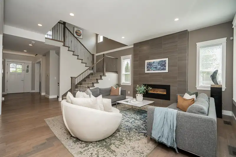 1312 KINGSTON STREET - photo 2 of 40