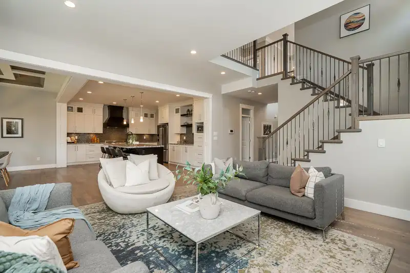 1312 KINGSTON STREET - photo 4 of 40