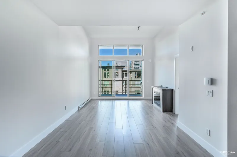 412 3478 WESBROOK MALL - photo 4 of 22