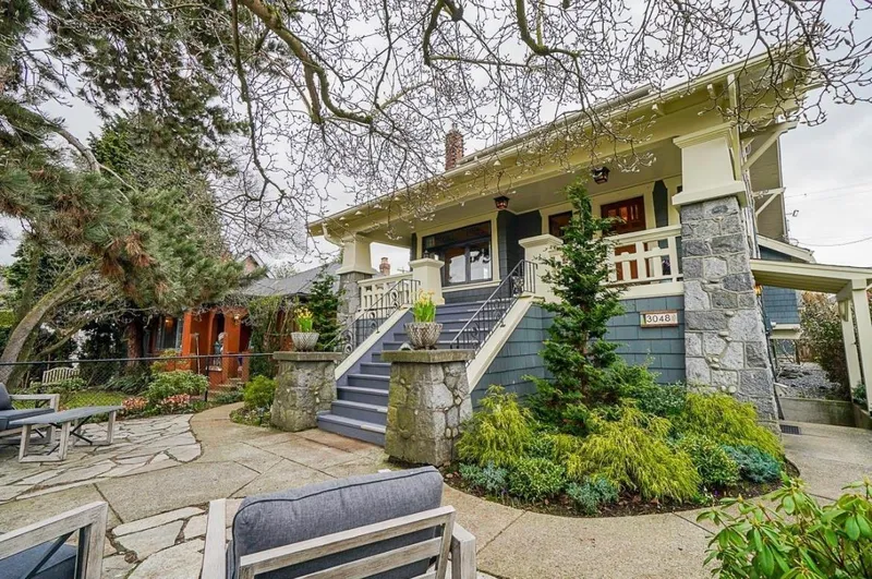 3044 POINT GREY ROAD - photo 2 of 25