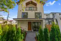 1 2888 E 6TH AVENUE - thumbnail 1