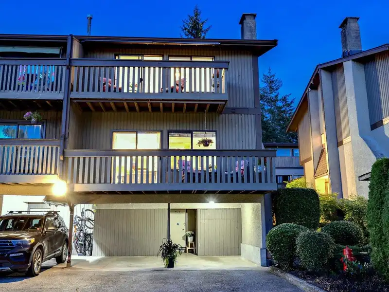 975 OLD LILLOOET ROAD - photo 1 of 40