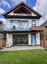 2 746 E 12TH AVENUE - thumbnail 1