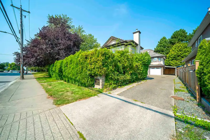 2 8491 BLUNDELL ROAD - photo 4 of 28