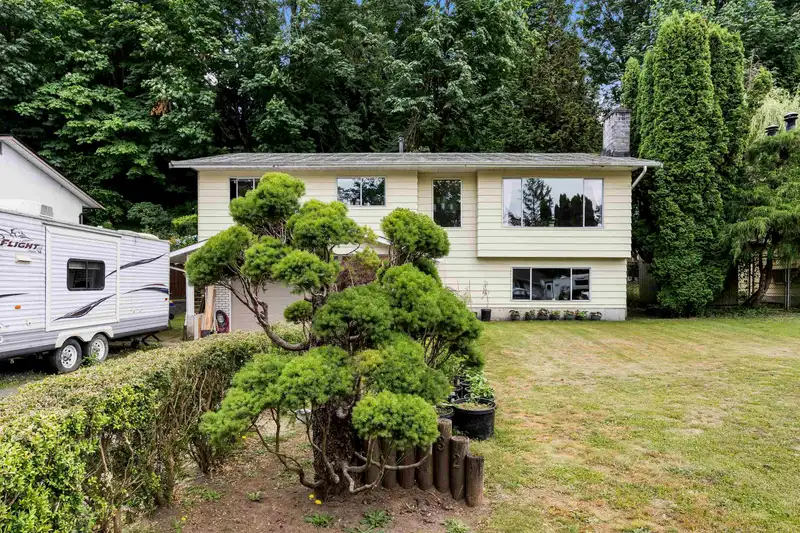 33332 WREN CRESCENT - photo 2 of 32