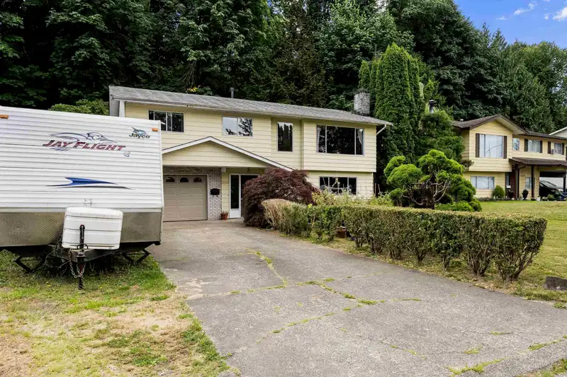 33332 WREN CRESCENT - photo 3 of 32