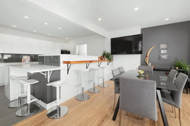 1095 W KEITH ROAD - photo 4 of 25