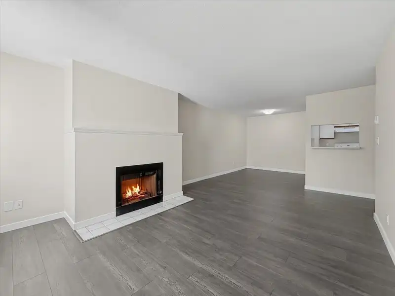 204 7431 BLUNDELL ROAD - photo 3 of 16