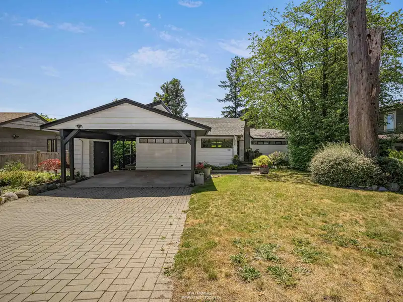 947 EVERGREEN PLACE - photo 1 of 33