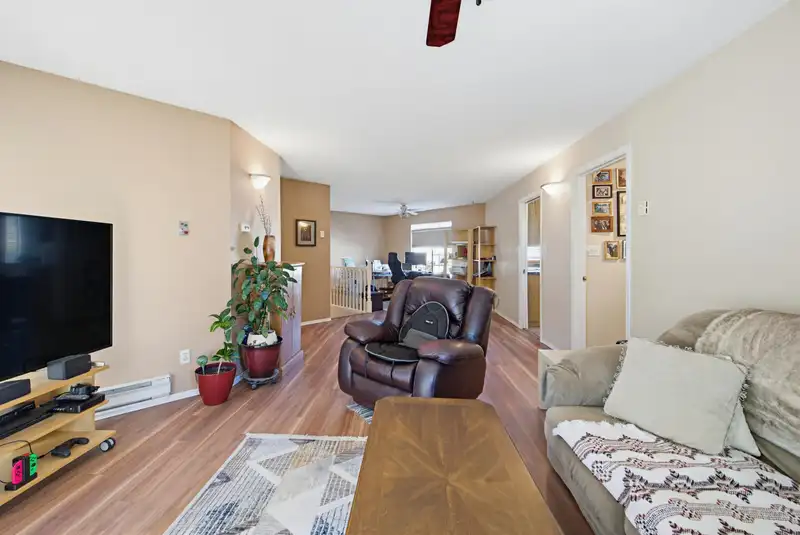 38 31255 UPPER MACLURE ROAD - photo 4 of 39