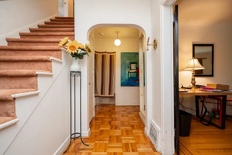 6138 GRANVILLE STREET - photo 3 of 25