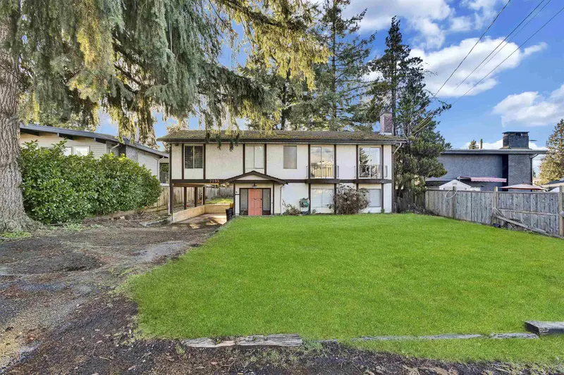 7195 115 STREET - photo 1 of 21