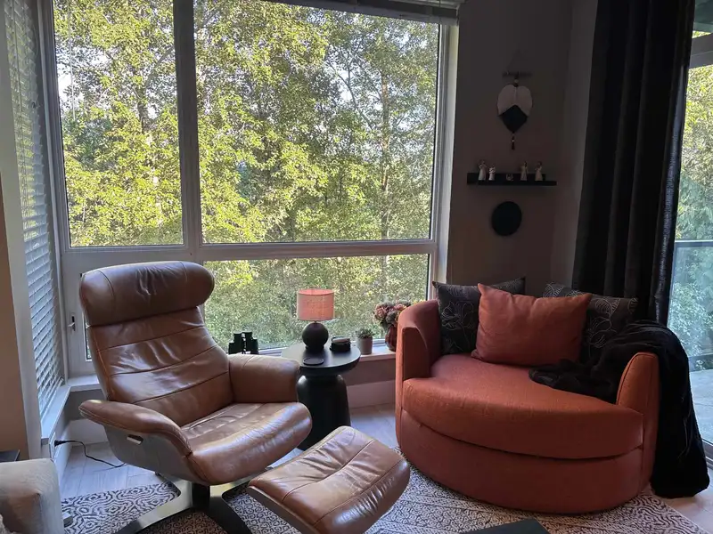 311 2238 WHATCOM ROAD - photo 2 of 37