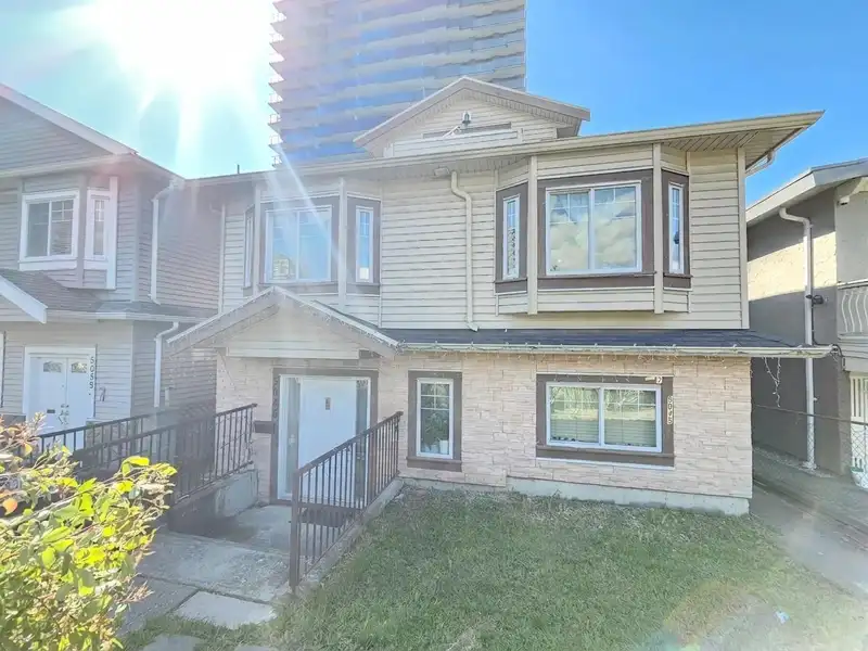 5045 PAYNE STREET - photo 2 of 11
