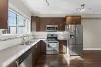 4 838 ROYAL AVENUE - thumbnail 11