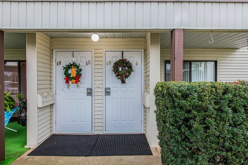 50 32718 GARIBALDI DRIVE - photo 3 of 20