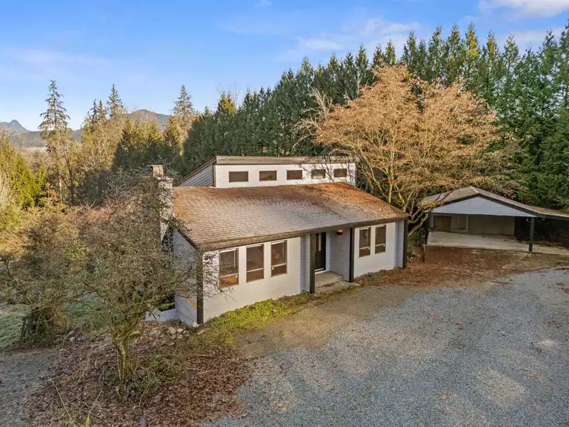 25443 BOSONWORTH AVENUE - photo 1 of 36