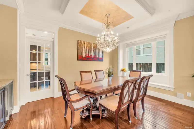 2375 W 20TH AVENUE - photo 4 of 39
