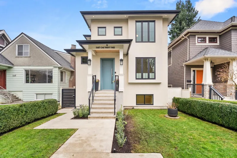 3123 W 16TH AVENUE - photo 2 of 25