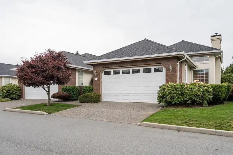 6 31450 SPUR AVENUE - photo 4 of 39