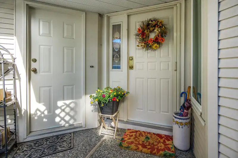115 9045 WALNUT GROVE DRIVE - photo 4 of 28