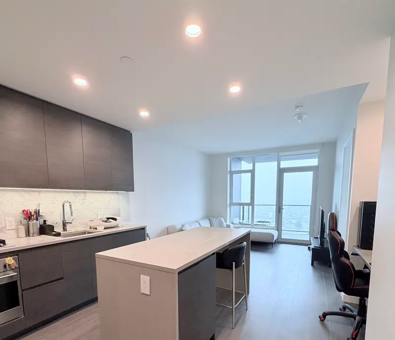 2803 2108 GILMORE AVENUE - photo 1 of 15