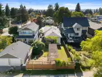 626 E 13TH STREET - thumbnail 38
