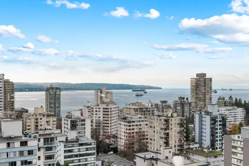 2004 1816 HARO STREET - photo 3 of 25