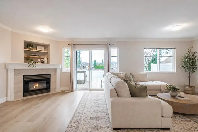 24 11870 232 STREET - photo 3 of 24