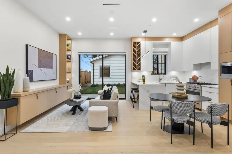 2 5306 CULLODEN STREET - photo 4 of 20