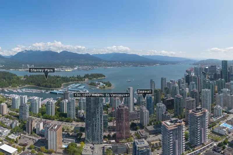 13C 1500 ALBERNI STREET - photo 1 of 25