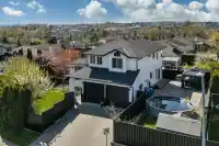 3073 KINGFISHER DRIVE - thumbnail 1