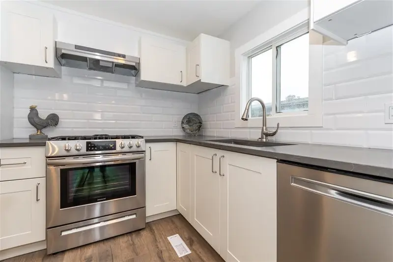 52 6338 VEDDER ROAD - photo 4 of 25