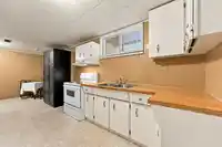 2136 SHERWOOD CRESCENT - thumbnail 24