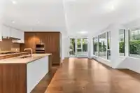 507 8160 MCMYN WAY - thumbnail 17