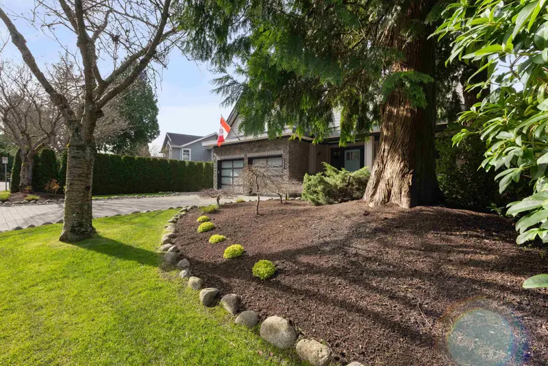 2045 OCEAN FOREST DRIVE - photo 3 of 25