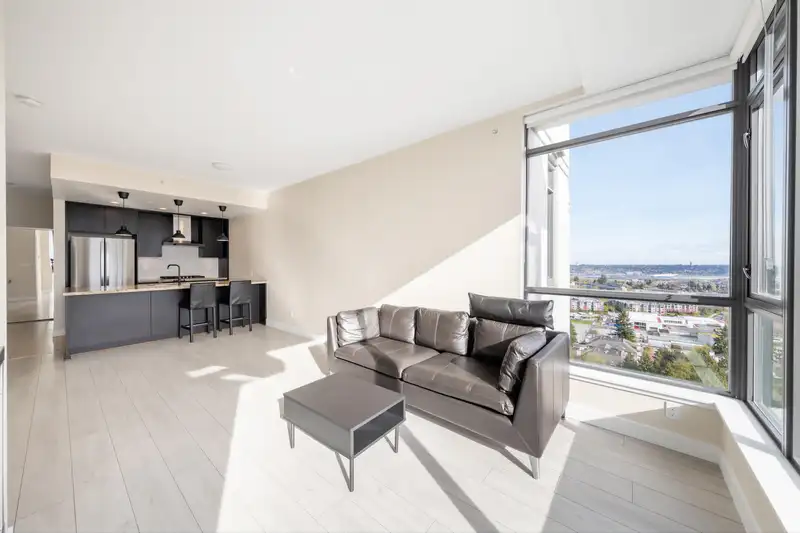 2309 7088 18TH AVENUE - photo 3 of 36